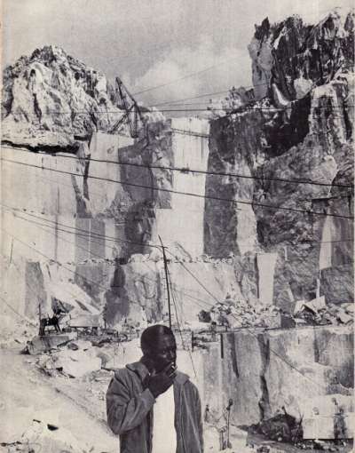 Cardenas, Sculptures récentes 1972-1973, Poème liminaire de Octavio Paz. 21x27 cm. 50 p. 1973