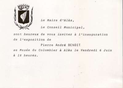 Carton d'invitation au vernissage de l'exposition de Pierre-André Benoît au Musée du Comlombier à Alès le vendredi 6 juin 1986